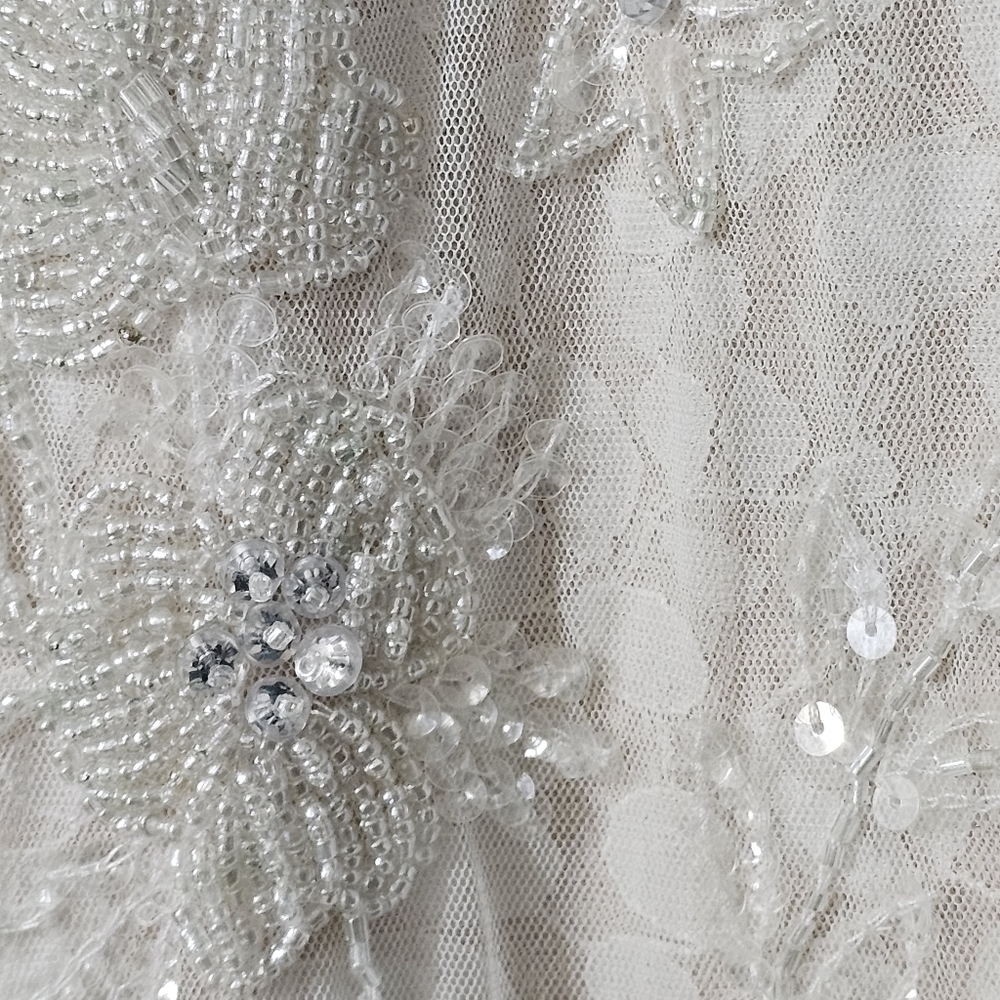 MAC DUGGAL Long Sleeve Foral Embellished White Wedding Gown Bridal Dress Size 4 - Picture 9 of 11